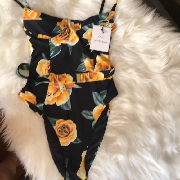 ONIA FLORAL ONE PIECE SWIMSUIT - Picture 5 of 7